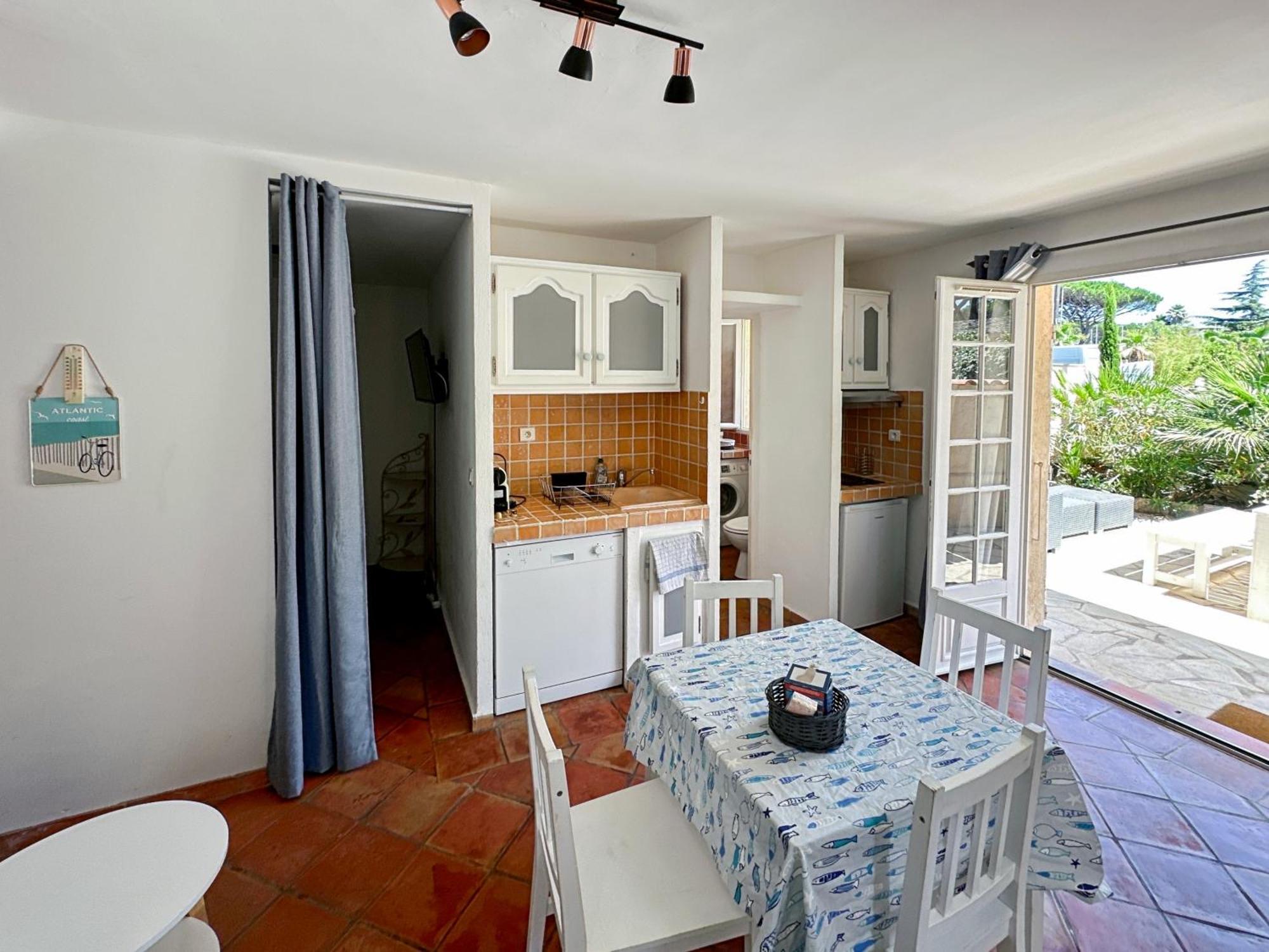 Superbe Emplacement , Terrasse Et Parking! Saint-Tropez Eksteriør bilde
